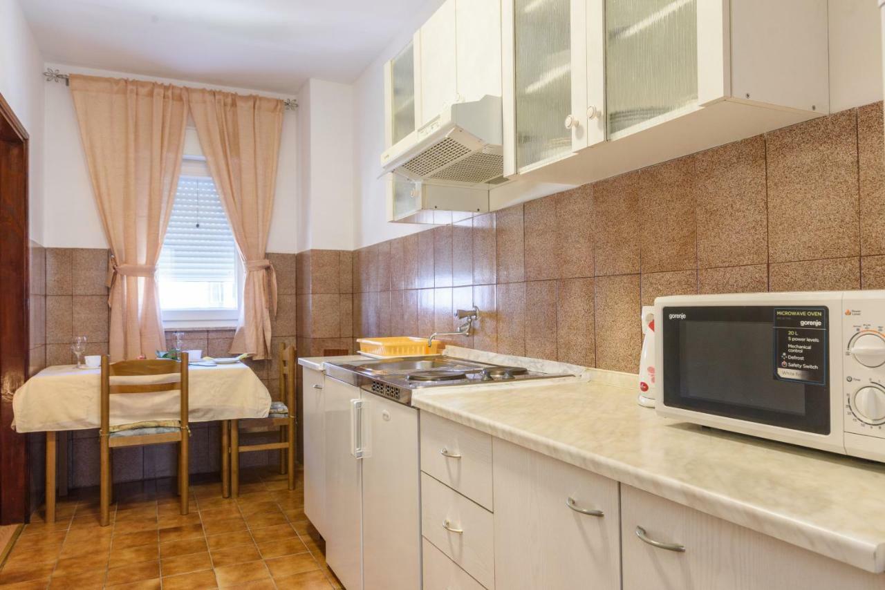 Accommodation Mamut Trogir Eksteriør bilde